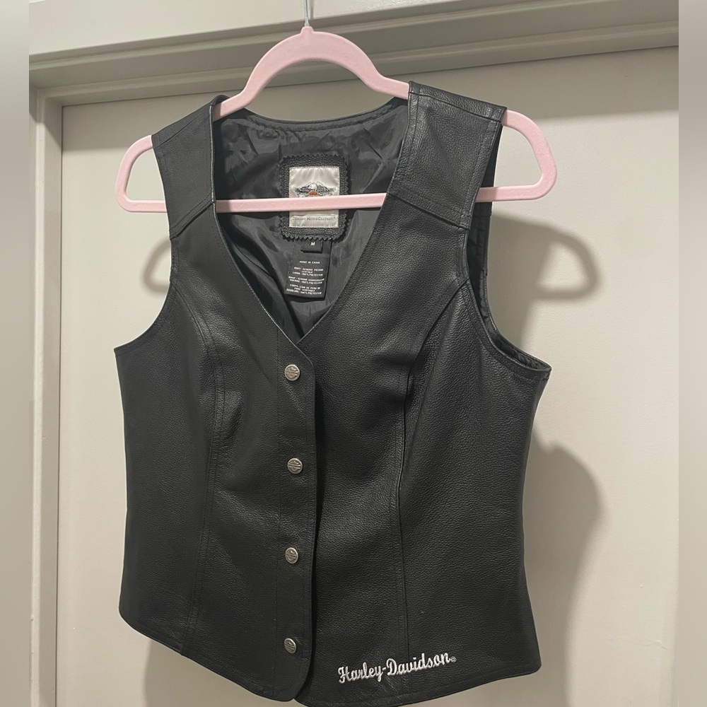 Harley Davidson Motorcycles Women’s Black Genuine Leather Biker Vest - M
